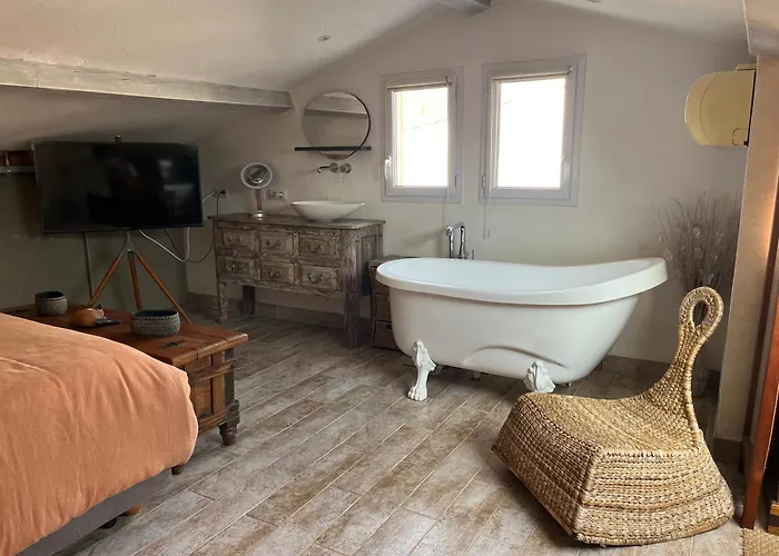 Charmante Maison - Les Logis Du Boucharel, Confort Et Detente Apartment Les Issambres